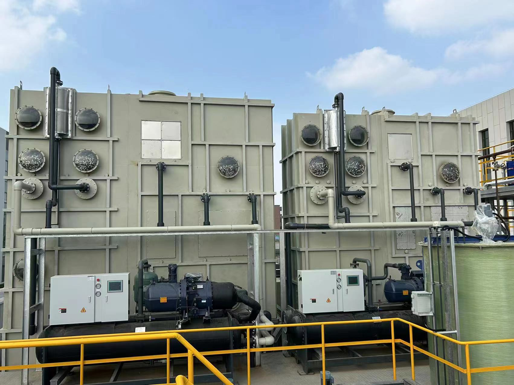 �͜����l��